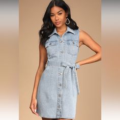 Trendy Throwback Light Wash Denim Button-Up Belted Mini Dress Nwt Size: S Pretty Midi Dresses, Spring Denim, Mini Dress Blue, Latest Fashion Dresses, Trendy Dress, Inspo Board, Sash Belt, Work Dress, Button Up Dress