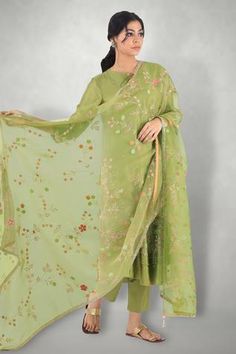 Shop for I am Design Green Linen Satin Embroidered Kurta Pant  Set for Women Online at Aza Fashions Kurta Pant Set, Embroidered Dupatta, Blue Saree, Satin Color, Kurta With Pants, Lace Border, Silk Organza, Kurta Designs, Mirror Work