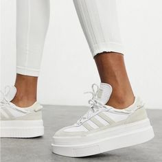 Nib Adidas Ivy Park Super Super Sleek 72 Unisex Size: Men’s Us10.5 Women’s Us11.5 Eu43 1/3 Comes With Original Box And Shoe Bag. Adidas Ivy Park, Adidas X Ivy Park, Adidas Super, Athleisure Brands, Dr Shoes, Ivy Park, Shoe Inspo, Aesthetic Shoes, Swag Shoes