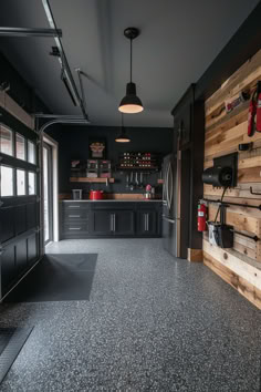 garage paint ideas for black walls Shop Garage Organization Ideas, Garage Painted Black, Garage With Black Ceiling, Garage Paint Colors Walls Interiors, Aesthetic Garage Interior, Black Garage Interior Walls, Dark Garage Interior, Grey Garage Walls, Detailing Garage Ideas