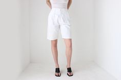 "* Quality 90s Esprit shorts * Crisp white, pure cotton * Beautiful, simple and comfortable design. High waist, pleat front  * Longer \"mom\" length * Belt loops & hip pockets * Teensy minor spots at waistband * Wardrobe staple SIZING: * AU & UK Womens 10 // * US Womens 6 MEASUREMENTS [Taken laid flat] Waist: 38cm // Hips: 52cm // Length: 56cm" Mom Cut, Great Coat, Cocktail Gowns, Yellow Dress, Long Length, Cotton Dresses, Short Outfits, Wardrobe Staples, White Cotton