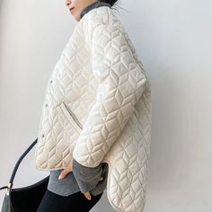 Shipping: Worldwide Express Shipping AvailableDelivery time: 7-15Days Fast ShippingReturns: Fast refund, 100% Money Back Guarantee. Winter Coat Style, Padded Jacket Women, Women Winter Coat, Winter Shorts, Winter Fashion Coats, Padded Coat, Down Parka, Solid Clothes, Plaid Jacket