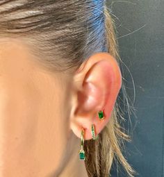 This beautiful 3 piercing set comes in 2 different colors, emerald green stone and black stone. everything can also be bought separately. Minimalist Single Green Earring, Green Tarnish-resistant Huggie Jewelry, Elegant Green Huggie Earrings, Dainty Green Huggie Jewelry, Green Dainty Huggie Jewelry, Green Huggie Earrings With Matching Set, Green Emerald Huggie Earrings, Elegant Green Dangle Huggie Earrings, Minimalist Green Gold-plated Earrings