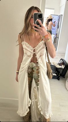 Trendy Boho Outfits, Look Boho Chic, Fest Outfits, Looks Country, Skandinavian Fashion, Estilo Hippie, Mode Boho, Coachella Outfit, Looks Street Style