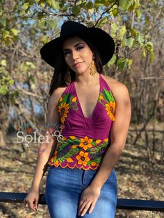 This Beautiful Sunflower Embroidered Halter Top is the perfect Top for Everyday use or a special event. It is comfortable, with elastic on the back and has a tie around the neck for an adjustable fit. This blouse comes in one size which fits sizes Small and Medium. Mexican Top, Floral Halter Top, Mexican Blouse, Quince Ideas, Womens Halter Tops, Pretty Top, Halter Tops, Floral Top, Chicago Il