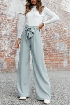 Spring Business Casual Outfits, Costume Vert, Spring Business Casual, Chic Business Casual, Style Pant, Business Casual Outfits For Work, Traje Casual, Elegante Casual, Dresses By Length