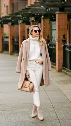 White Neutral Winter Outfits, Winter White Fashion Outfits, Winter White Work Outfit, Monochrome Neutral Outfit, Ivory Winter Outfit, White Pants Winter Outfit Casual, All Ivory Outfit, Neutrals Winter Outfit, All Neutral Outfit