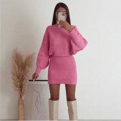 Brand New With Tags. Oversized Fit. Size Medium. Sweater Two Piece Set, Pink Sweater Dress, Knit Mini Skirt, Womens Skirt Suits, Skirt With Elastic Waistband, Ribbed Skirt, Matching Sweaters, Pink Suit, Zara Skirts