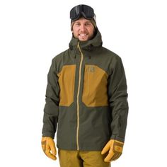 A hardy 3-layer freeride coat built for mountain shredders  the men's Flylow Knight jacket can take a thorough thrashing on stormy days with its sturdy fabric repurposed from tossed-out fishing nets. Fishing Nets, Snow Jacket, Rei Co-op, Rye, Ski Jacket, The Man, Take A, Mens Jackets, Fishing