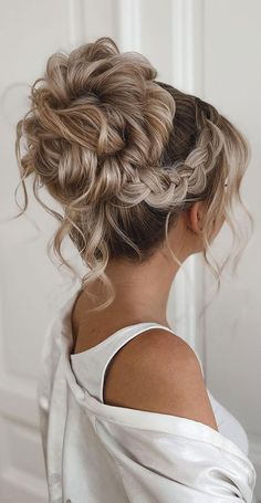 50+ Updo Hairstyles That're So Stylish : Side Braided High Bun Homecoming Hair Ideas Up, Hair Up For Bridesmaids, Short Hair Ideas For Homecoming, Homecoming Hairstyles Buns, Prom Hairstyles Up Do, Updue Hairstyles For Prom, Updo With Braids And Curls, Updo Hairstyles For Wavy Hair, Formal High Bun Updo