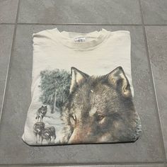 Wolves Wildlife Good Condition Preowned Size Large Single Stitch Good Condition Preowned Wolves, Shirt Color, Colorful Shirts, Color White, Tee Shirts, Mens Shirts, Man Shop, White, Color