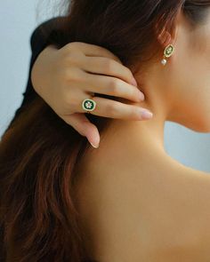 Metal: 18K Gold Plated on Sterling Silver Craft: Enamel Finish Weight: 3.5g Infinite Love, Daisy Ring, Daisy Necklace, Daisy Earrings, Ring Metal, Single Earring, Silver Enamel, Gemstone Bracelets, Polish Jewelry