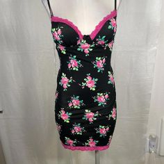 Victoria Secrete Pink Dress Pink And Black Adjustable Straps Crosses In Back New With Tags // Dead Stock Size Extra Small Has Stretch #Pink #Summerdress #Datenight #2000s #Y2k Pink Stretch Mini Dress With Lining, Pink Stretch Dress With Lace Trim, Stretch Pink Dress With Lace Trim, Pink Rose Print Mini Dress, Pink Floral Print Mini Dress With Spaghetti Straps, Pink Floral Mini Dress With Spaghetti Straps, Cute Pink Mini Dress For Date Night, Pink Floral Print Bodycon Mini Dress, Pink Lace Trim Summer Mini Dress