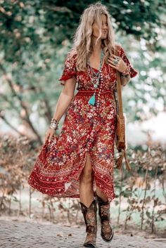 Salty Crush, Bohemian Style Dresses, Boho Style Outfits, Bohemian Maxi, Country Dresses, Bohemian Clothing, Red Maxi, Bohemian Maxi Dress, Red Midi Dress