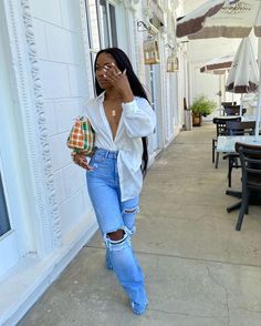 Fashion Nova Brunch Outfit, Casual Dress With Heels, Outfit Inspired Black Women, Blouse Outfit Black Women, Button Up And Shorts Outfit, Corset Outfit Night Out, Grown And Classy Outfit Black Women, Jeans Heels Outfit Night Classy, Simple Brunch Outfits