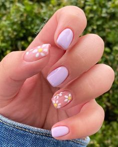 Dark Spring, Simple Spring Nails, Nails Dark, Spring Acrylic Nails, Cute Spring Nails, Short Square Nails