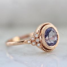 Sapphire Rose Gold Ring, Gem Breakfast, Pisces Compatibility, Amethyst Wedding Rings, Bijoux Art Deco, Amethyst Engagement Ring, Bijoux Art Nouveau, Unique Decorations, Popular Engagement Rings