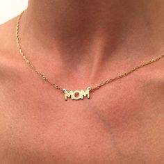 Names Jewelry, Names Necklace, Mom Necklace Personalized, Dinosaur Necklace, Mother Necklace, Bff Necklaces, Best Mothers Day Gifts, Kids Names, Photo Necklace