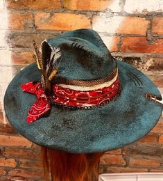 Cowboy Hat Design, Blue Hats, Hat Bar, Suit Hat, Hat Bands, Felt Hats, Painted Hats, Boho Hat, Hat Design