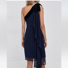 Laure Ralph Lauren One Shoulder Dress Nwt 14. Chiffon/Velvet Elegant Velvet Dress With Ruffles, Blue Knee-length Chiffon Evening Dress, Elegant Blue Velvet Evening Dress, Elegant Blue Velvet Dress, Gold Wrap Dress, Olive Maxi Dress, Ralph Lauren Cap, Long Sleeve Jersey Dress, Geo Print Dress