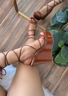 Wrap around PU wedges. -True to size How To Style Wedges Outfits, Wedges Aesthetic, Wedges Outfit, Summer Shoes Wedges, Fashion Shoes Sandals, Heels Outfits, Chunky Shoes