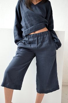 Woman's culottes pants / Linen short pants / Midnight blue linen pants /  Loose pants / Short flared pants / Soft linen trousers Blue Wide Leg Linen Pants, Blue Linen Wide-leg Pants, Blue Linen Wide Leg Bottoms, Blue Linen Wide Leg Pants, Blue Linen Wide-leg Bottoms, Flax Wide-leg Pants With Pockets, Blue Linen Ankle-length Wide Leg Pants, Blue Linen Pants With Loose Fit, Wide Leg Flax Bottoms With Pockets