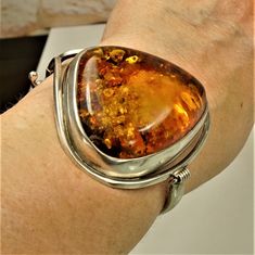 Handmade Amber Jewelry At Affordable Prices, Cheap Amber Jewelry Gift, Luxury Elegant Baltic Amber Necklaces, Elegant Luxury Amber Necklaces, Amber Fossils, Rare Gifts, 925 Silver Bracelet, Amber Bracelet, Amber Stone