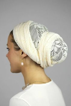 Motif Soutache, Christian Veils, Lace Scarves, Christian Head Covering, Hair Wrapping, Head Coverings, Jewish Women