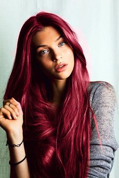 Raspberry-this is the color ive always tried to get but could never get it just right Magdalena Zalejska, 2015 Hairstyles, Long Straight Hair, Stinger, Cool Hair Color, Love Hair