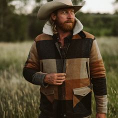 Mens Wool shirt Jacket sun valley hover Globe Photoshoot, Rustic Mens Fashion, Outerwear Outfits, Outdoorsmen Style, Desert Valley, Buffalo Jackson, Manly Style, Mens Rugged, Hunting Pants