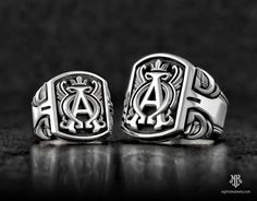 NightRider Jewelry "Archetype" Alpha Omega Rings in Sterling Silver | Medium and Large http://nightriderjewelry.com/store/rings/archetype.html Mens Accessories Bracelet, Mens Jewerly, Alpha Omega, Biker Jewelry, Jewelry Men, Casual Jewelry, Fashion Ring, Skull Ring, Men's Rings