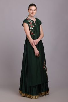 Emerald green kurta with placed thread embroidered front and back yoke. Paired with a flared skirt with sequins hem and Banarasi silk maroon dupatta with tassels on hem. - Aza Fashions Green Embroidered Straight Kurta Dress, Elegant Green Lehenga With Embroidered Border, Green Embroidered Dress With Traditional Drape, Festive Green Dress With Embroidered Border, Designer Art Silk Dress With Embroidered Border, Green Embroidered Fabric With Dori Work, Traditional Green Embroidered Straight Kurta, Green Designer Dress With Embroidered Border, Designer Green Dress With Embroidered Border