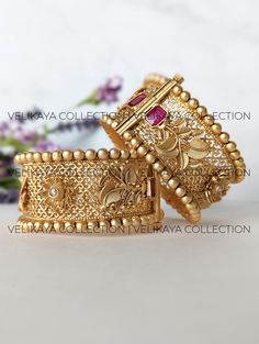 *Each bracelet is sold individually. * ------------SIZE 2.4 and 2.8 AVAILABLE------------ Bracelet Width - 3.2 cm approx. Openable bracelet with screw opening. Unique, intricately designed bracelet with leaf motif. Indian Pakistani Kadey or matte gold bracelets perfect for weddings, parties and festivals. High quality gold plating. MEASURE YOUR SIZE: See the chart in pictures to learn how to measure your correct bangle size. All our jewelry comes in beautiful ready to gift box. Ready to ship from Vancouver, Canada within 1-2 business days. For express shipping, please upgrade at checkout or contact us. Why buy from us? Guaranteed good quality. Actual product shown in pictures. Please allow for minor color variations due to digital image limitations. We try our best to capture the true colo