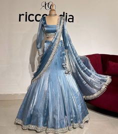 Jago Outfits, Wedding Fits, Bridal Trousseau, Desi Fits, Rajputi Dress, Simple Lehenga, Latest Bridal Lehenga, Desi Wedding Dresses