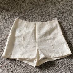 Off White Cream Colored Shorts. Has Zipper On Left Side And Non Stretchy. Doesn’t Have Pockets Color Shorts, White Cream, Lace Shorts, Cream Color, Red And White, Forever 21, Off White, Womens Shorts, Zipper