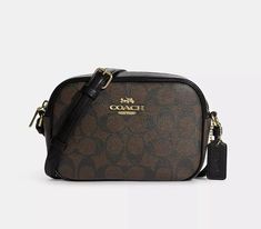 Coach Mini Jamie Camera Bag, Crossbody Coach, Trendy Purses, Zip Purse, Girly Bags, Gold Bag, Coach Outlet, Coach Crossbody, Signature Canvas