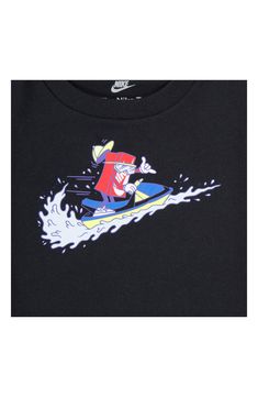 Boxy the Nike box conquers the waves on the front of a T-shirt made for kids who like to ride along splashed in the comfort of soft, breathable cotton. 60% cotton, 40% polyester Machine wash, tumble dry Imported Casual Short Sleeve T-shirt For Water Sports, Short Sleeve Graphic Print Tops For Water Sports, Black Graphic Tee For Surfing, Sporty Black Tops For Water Sports, Casual Short Sleeve Tops For Water Sports, Graphic Print Crew Neck Top For Water Sports, Crew Neck Top With Graphic Print For Water Sports, Black Graphic Print T-shirt For Surfing, Black Screen Print Surfing T-shirt