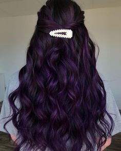 Dark Purple Balayage Black Hair, Hair Colour Ideas Purple, Dark Purple Hair With Black, Blackberry Hair Color Dark, Blackberry Hair, Blackberry Hair Colour, Pelo Color Vino, Kylie Nails, Purple Balayage