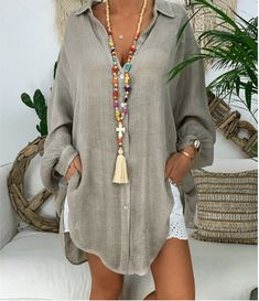 Looking for a stylish and comfortable oversized shirt to wear on your next beach adventure? Look no further than the Peace Plus Size Oversized Shirt. This top is made from a light and sheer fabric, making it the perfect choice to wear over your bikini or cami. Pair it with loose shorts or linen pants for the ultimate boho look. Specifications Material: Cotton & Polyester Collar: Turn-down Collar Sleeve Length: Full Style: Casual Fabric Type: Broadcloth Pattern: Solid Size Chart In Inches Size Bu Tunik Linen, Linen Tunic Shirt, Pola Lengan, Beach White Dress, Casual Work Dresses, Mode Tips, Linen Top Women, Linen Shirts Women, Womens Beach Fashion