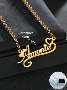 This personalized gold heart name necklace with layered heart charms is the perfect choice to offer your loved ones a sentimental gift with a personal touch. You can customize each heart by adding the names or special words you desire. This necklace is a wonderful option to give to your friends or loved ones on weddings, birthdays, Christmas, or other special occasions. With its cute heart-shaped design, it will surely delight them and make them feel special! 💖 Customized Gold Double Heart Necklace, Customized Gold Necklaces For Personalized Gift, Customizable Gold Necklaces For Personalized Gifts, Gold Heart Necklace With Custom Name, Customizable Gold Necklace For Personalized Gift, Customized Gold Name Necklace For Valentine's Day, Customized Heart Pendant Name Necklace For Birthday, Customized Heart Pendant Name Necklace For Birthday Gift, Gold Heart Nameplate Necklace