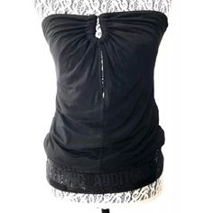 Exte Italian Designer Black Strapless Top Sequined Embellished Belt Sz 44/L Strapless Tops With Built-in Bra For Night Out, Elegant Stretch Halter Neck Tube Top, Strapless Stretch Halter Top For Evening, Elegant Halter Neck Tube Top For Evening, Elegant Halter Neck Tube Top, Elegant Strapless Top For Night Out, Glamorous Strapless Top For Night Out, Glamorous Strapless Evening Tops, Glamorous Tops With Built-in Bra