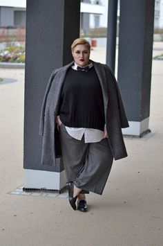 fashion rebel feat. navabi Plus Size Street Style, Garner Style, Look Plus Size, Curvy Fashionista, Neue Outfits, Outside The Box