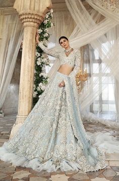 Bridal Walima Dress, Lehenga Material, Walima Dresses, Latest Lehenga Choli, Walima Dress, Pakistani Bridal Jewelry, Asian Wedding Dress, Indian Bride Outfits, Bridal Lehenga Collection