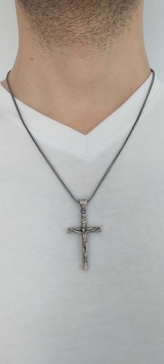 Jesus Cross Silver Necklace for Men, 925k Sterling Silver Jewelry, Orthodox Cross Pendant, Christian Mens Necklace 💥Item Details * Gender: Male / Female * Material: 925 Sterling Silver * Pendant Weight: 7 - 8 Grams * Pendant Diameter : 4.50cm x 2.50cm ( 1.75inc x 1.0inc ) * All our products are handmade and weights may vary  (-) 1,00 gram * Chain Length: 18,20,22,24,26,28 Inches ( Contact me if you are expecting to buy another chain  ) Discover unique designs, handcrafted by 7S' s artisans. Artistic hands have added a special spirit to the details. You will find traditional and contemporary styles designed to delight those seeking something different. Handcrafted, Each Gold Plated and 925k Sterling Silver Necklace is a unique piece that is professionally and individually created to give y Silver Necklace For Men, Orthodox Cross, Mens Necklace, Jesus Cross, Mens Silver Necklace, Necklace For Men, Jesus On The Cross, Men's Necklace, Men Necklace