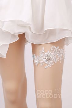 Lace+Wedding+Garter+with+Diamond+and+Pearls+WD17013 Bride Thigh Band, White Lace Fitted Stockings, Fitted White Lace Stockings, Elegant Fitted Summer Stockings, Elegant White Lace Stockings, White Lace Stockings, Renew Vows, Thigh Band, Elegant Veils