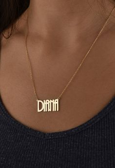 You can customize this necklace with a name/word of your choice. All our necklaces are suitable for all kinds of clothing and add a great sparkle to your wardrobe.  #personalizednecklace #weddingift #14kgoldnecklace #personalizedchoker #customnecklace #personalizedjewelry #personalizedgift #namenecklace #initialnecklace #lovegifts #personalizedpendant #birthdaygiftromantic #romanticgifts #giftsforbestfriend Gold Nameplate Necklace With Custom Text, Custom Text Gold Nameplate Necklace, Personalized Nameplate Necklace As A Custom Gift, Customizable Nameplate Necklace For Birthday Gift, Customizable Nameplate Necklace For Birthday, Customized Letter Name Necklace Gift, Nameplate Necklace With Names For Mother's Day, Gold Name Necklace With Custom Text For Birthday, Gold Necklaces With Custom Text For Birthday Gift