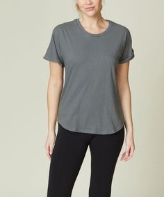 If you are looking for a classic basic top, this recycle cotton top is the one. Natural vintage touch and feeling good of being sustainable way.100% pre washed recycle cottonCarefully made in USASIZE S M LLENGTH 26.5" 27" 27.5" WIDTH 18" 18.5" 19"SLEEVE 6" 6.45" 7"Made In: MADE IN USAFabric Contents: 55% Recycled Cotton 45% CottonCare Instructions: MACHINE WASHSize Measurement (inch): S: (Bust), (Waist), (Hips), (Length) M: (Bust), (Waist), (Hips), (Length) L: (Bust), (Waist), (Hips), (Length) X Versatile T-shirt With Shirttail Hem, Relaxed Fit Tops With Shirttail Hem, Relaxed Fit Top With Shirttail Hem, Relaxed Fit Shirttail Hem Top, Relaxed Soft-washed Top With Shirttail Hem, Relaxed Everyday Tops With Shirttail Hem, Everyday Relaxed Fit Tops With Shirttail Hem, Versatile Crew Neck Tops For Everyday, Soft-washed Relaxed Tops For Casual Wear