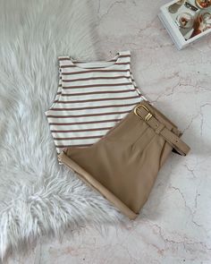 Estilo Old Money, Boty Nike, Cute Lazy Outfits, Lazy Outfits, Elegante Casual, Vibe Clothes