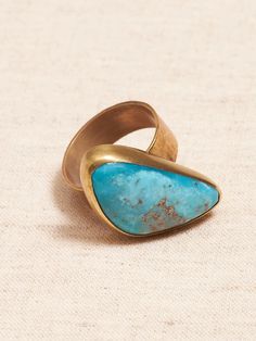 Aureus + Argent | Sonora Turquoise Ring | Banana Republic Modern Ring Design, Vintage Turquoise Jewelry, Horseshoe Ring, Silver Gold Jewelry, Turquoise Accents, Southwest Jewelry, Hammered Brass, Green Jewelry, Handcrafted Artisan Jewelry