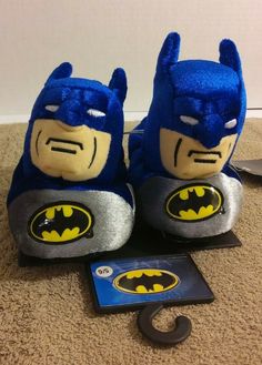 Brand NEW NWT Marvel Ultimate Spider-Man Toddler Socktop Plush Slippers. SIZE  M7/8. Shipped with USPS First Class. Batman Plushies, Batman Clay, Batman Clothes, Superhero Socks, Marvel Ultimate Spider Man, Spiderman Outfit, Dc Collection, Slippers Kids, Batman Theme